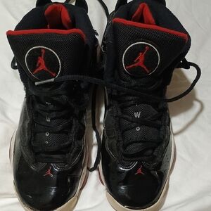 Kids Black and Red Basketball Shoes